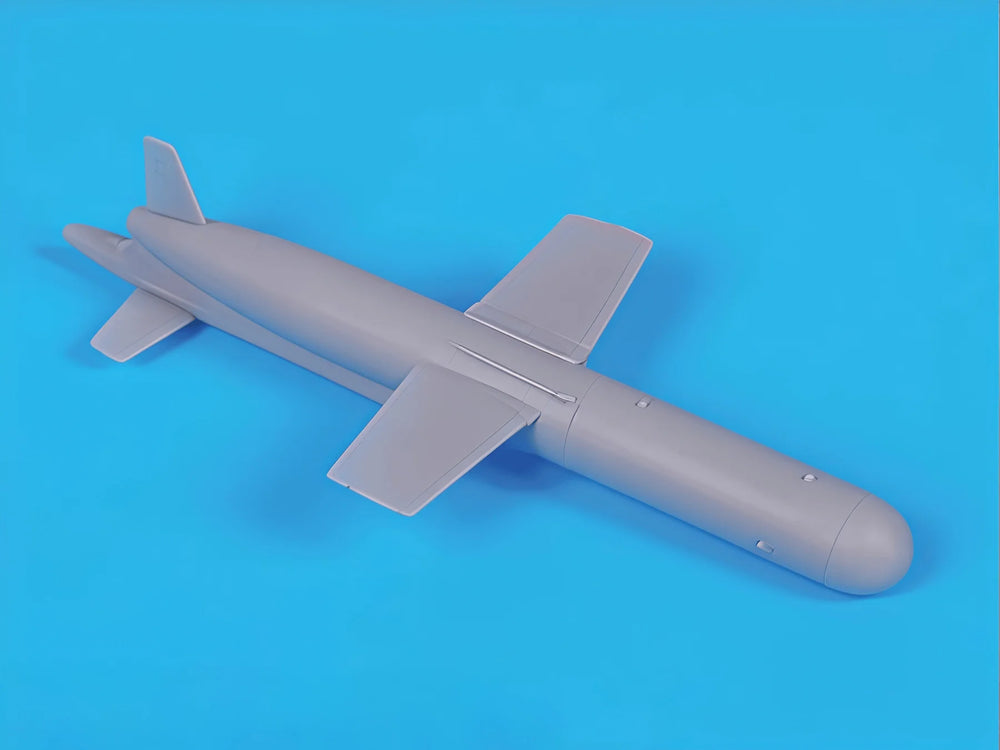 1/48 WWII Glider Aircraft with Mount, Resin Model Aircraft Kit, Unassembled and Unpainted