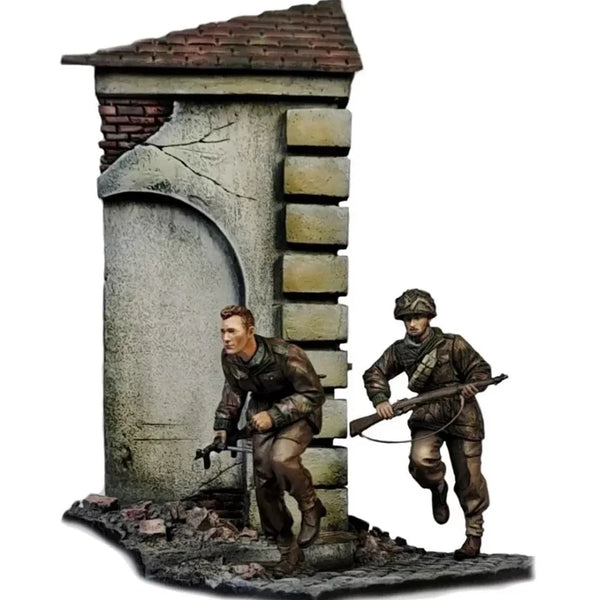 1/35 WWII British Paratroopers, 2 Figures, Resin Model Diorama Kit, Unassembled and Unpainted