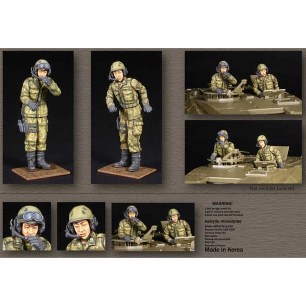 1/35 WWII German Panzer Crew Multiple Battle Poses, 10 Figures, Resin Model Figure Kit, Unassembled and Unpainted