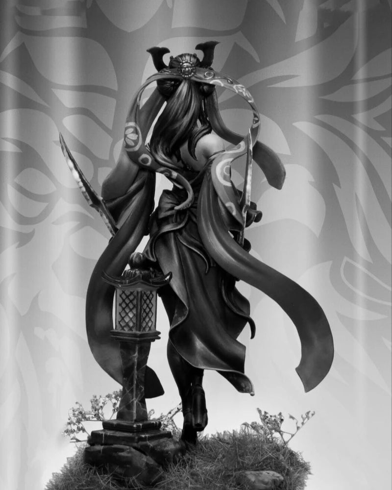 75mm Female Demon Warrior, Resin Model Figure Kit, Fantasy Theme, Unassembled and Unpainted