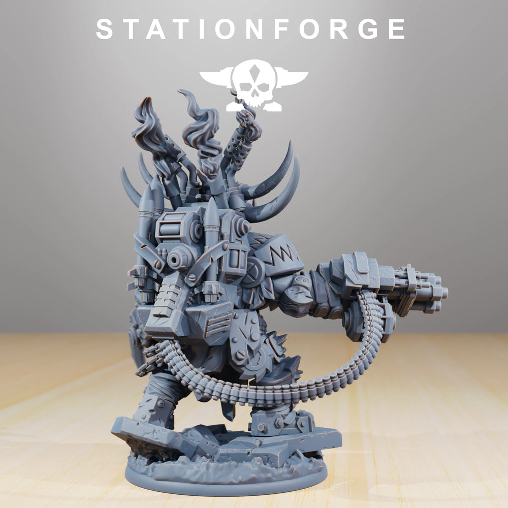 Ork War Boss, Resin Model Figure Kit, Fantasy Theme, Unassembled and Unpainted