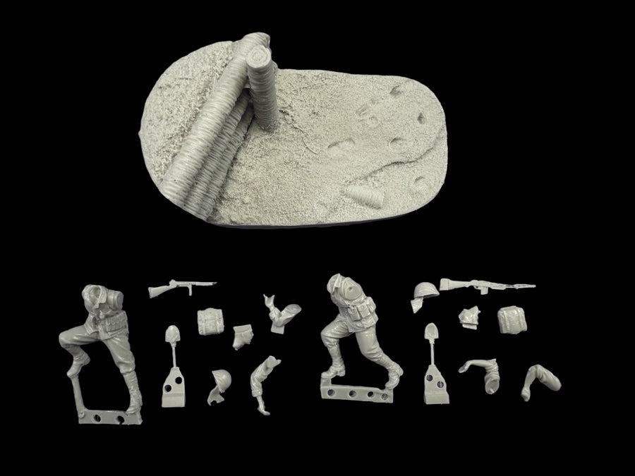 Modern Desert Combat Diorama Base with Sandbags 1/35 Resin Terrain Kit - resin model view 3
