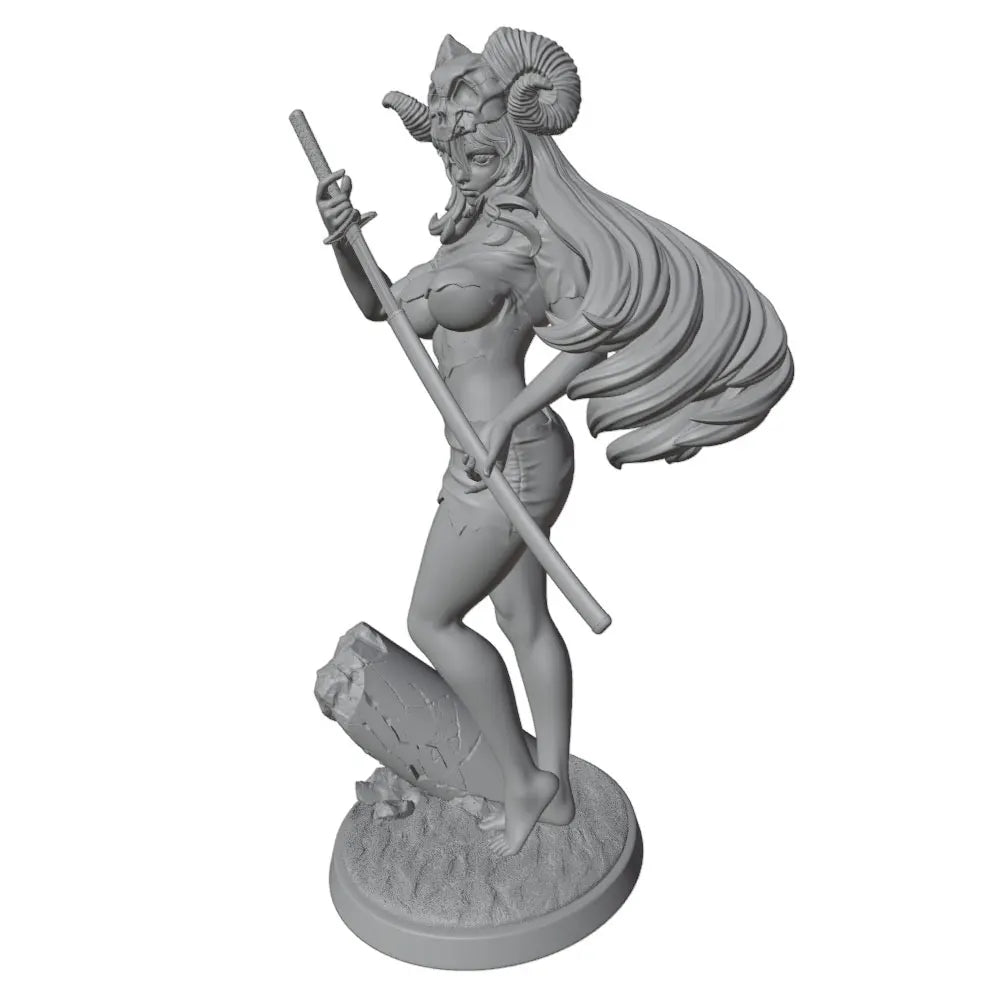 1/24 Horned Female Warrior Pin-up, Resin Model Figure Kit, Unassembled and Unpainted