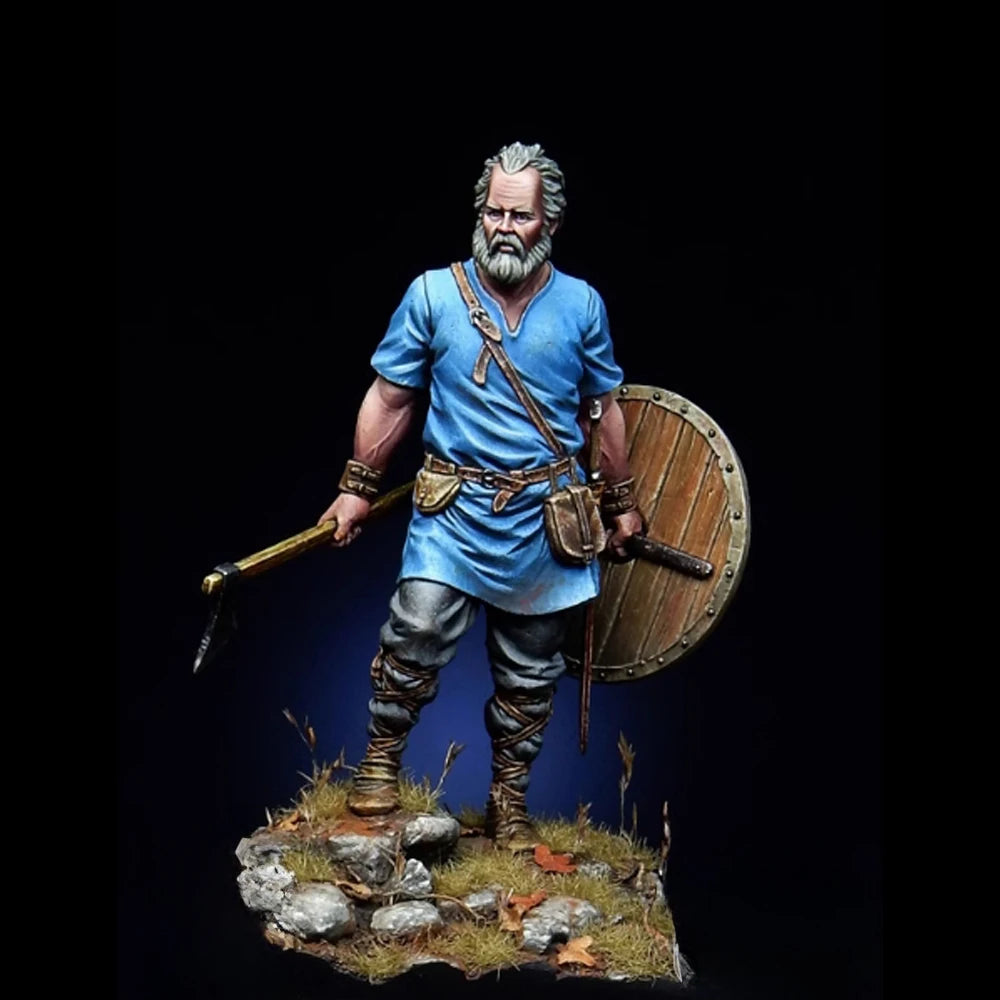 1/32 Medieval Standing Viking Warrior with Axe and Shield, Resin Model Figure Kit, Unassembled and Unpainted