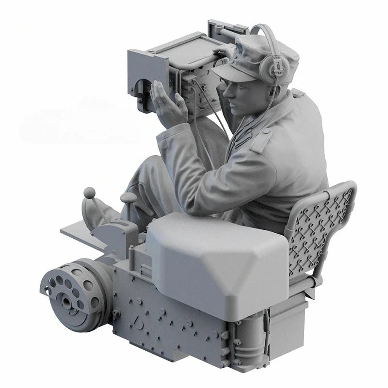 1/16 WWII German Half-Track Radio Operator, Resin Model Figure Kit, Unassembled and Unpainted