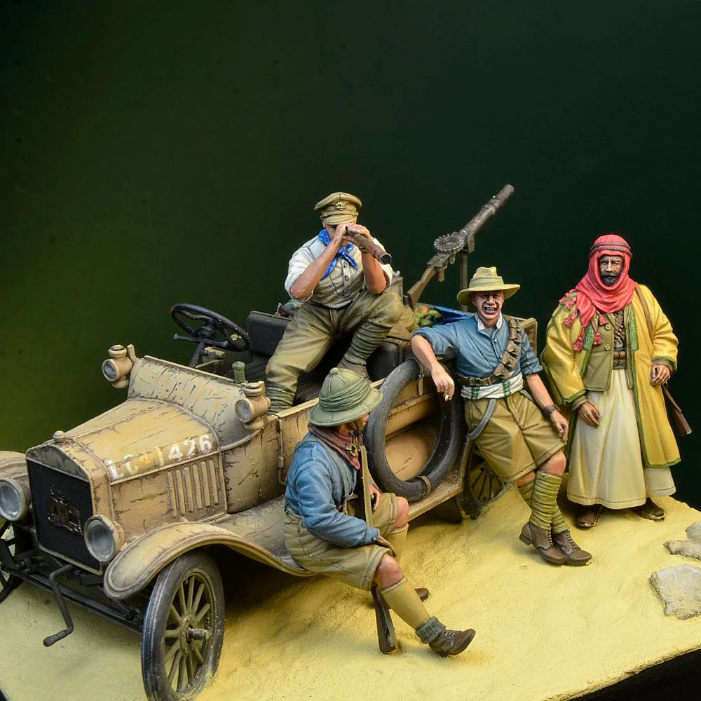 1/35 WWI Military Convoy, 4 Figures, Resin Model Diorama Kit, Unassembled and Unpainted