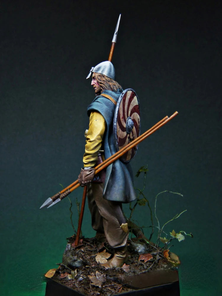 1/24 Medieval Viking Spearman in Yellow Tunic with Blue Cape, Resin Model Figure Kit, Unassembled and Unpainted