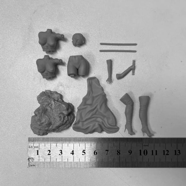 1/24 Martial Artist Warrior, Resin Model Figure Kit, Fantasy Theme, Unassembled and Unpainted