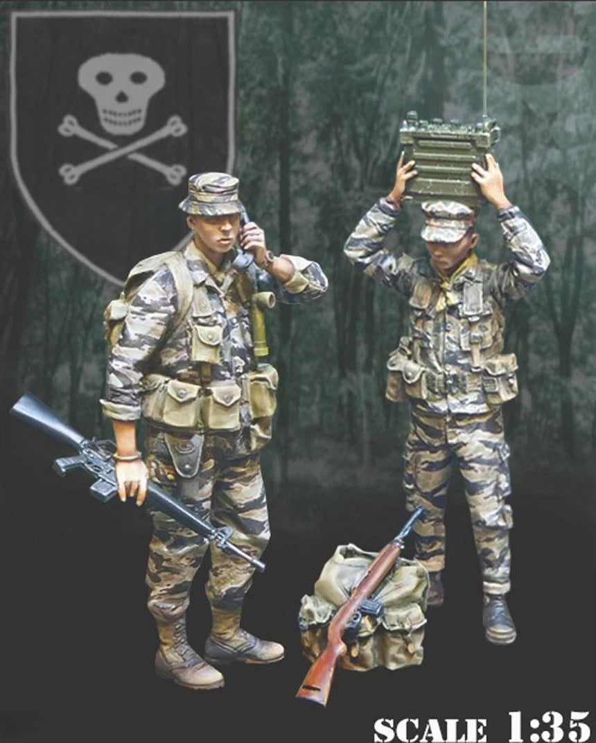 1/35 Modern Tactical Team in Combat Poses, 4 Figures, Resin Model Figure Kit, Unassembled and Unpainted