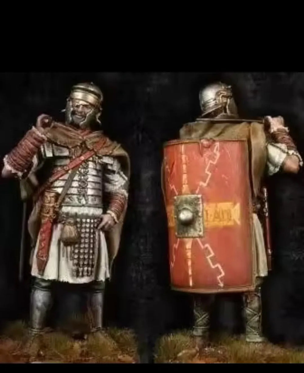 1/32 Ancient Roman Legionaries, 3 Figures, Resin Model Figure Kit, Unassembled and Unpainted