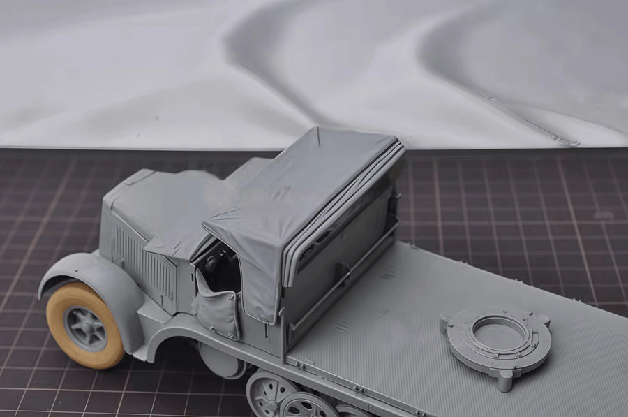 WWII German Military Staff Car/Light Utility Vehicle 1/35 Resin Kit - resin model view 3