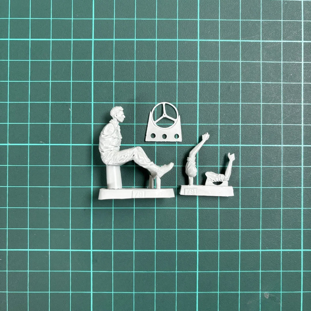 1/35 Cold War American Mech Mule Driver, Resin Model Figure Kit, Unassembled and Unpainted