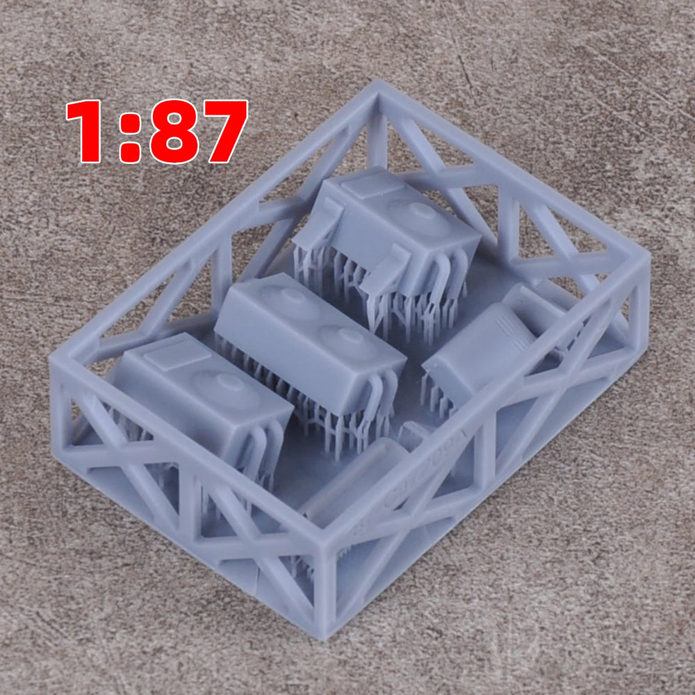 1/35 Modern AC Units & Containers, Resin Model Diorama Kit, Unassembled and Unpainted
