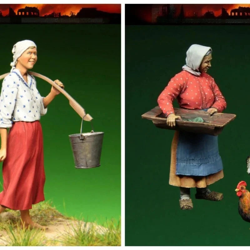 1/35 Historical Rural Women, 2 Figures, Resin Model Figure Kit, Historical Theme, Unassembled and Unpainted