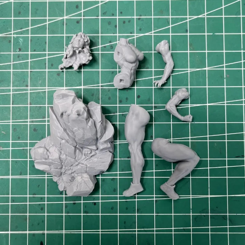1/24 Muscular Fantasy Warrior, Resin Model Figure Kit, Fantasy Theme, Unassembled and Unpainted