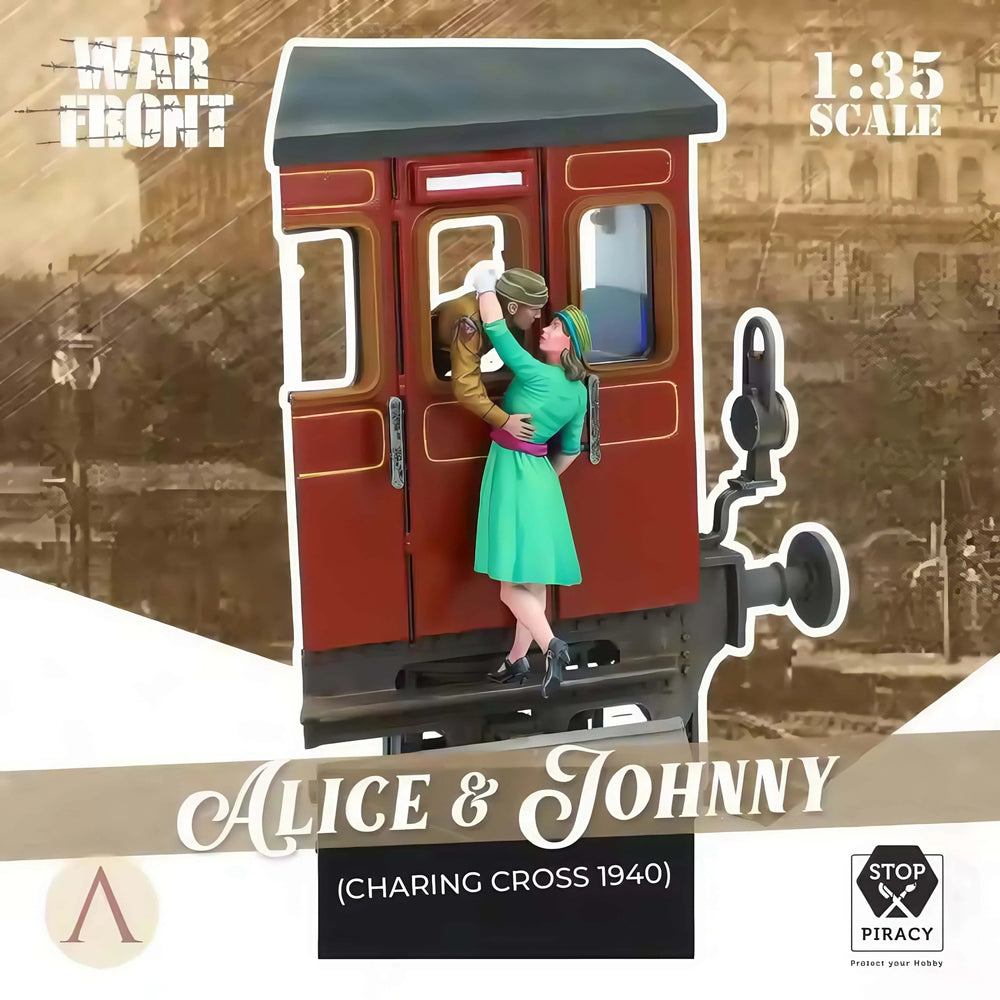 1/35 WWII London Civilians at Charing Cross, 2 Figures, Resin Model Diorama Kit, Unassembled and Unpainted