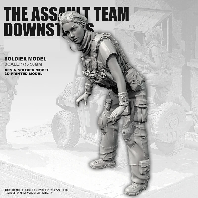 1/35 Modern Female Assault Operator in Tactical Vest, Resin Model Figure Kit, Unassembled and Unpainted