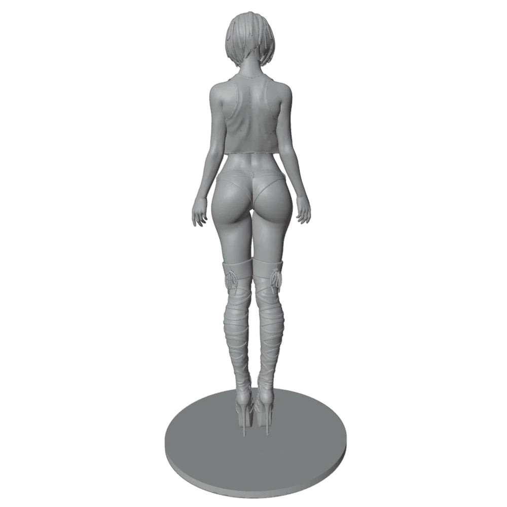 1/24 Athletic Woman with Halter Top and Leg Wraps, Resin Model Figure Kit, Unassembled and Unpainted