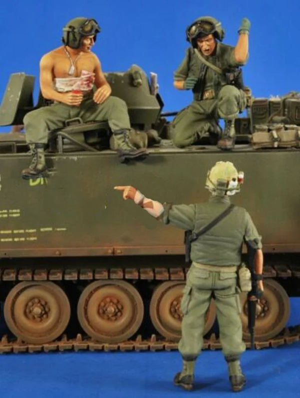 1/35 Modern Military Soldier, 3 Figures, Resin Model Figure Kit, Unassembled and Unpainted