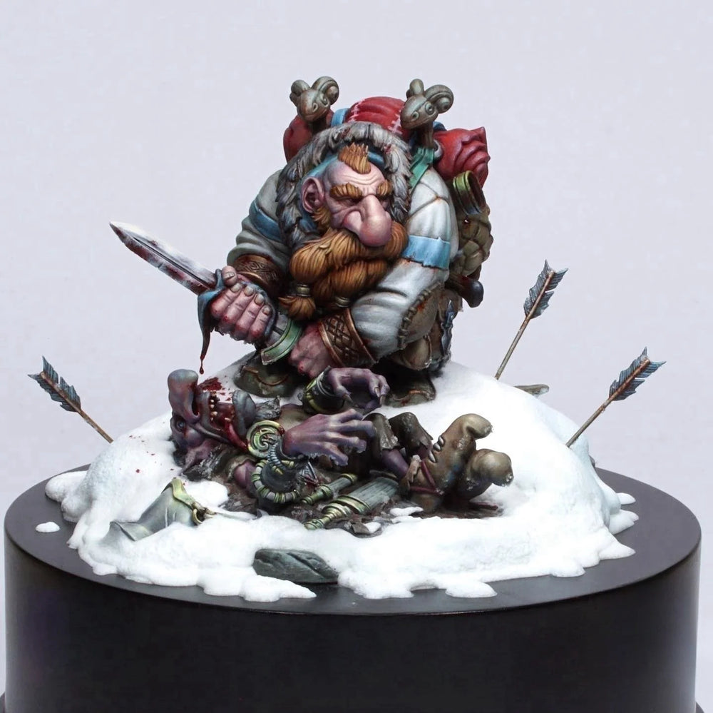 1/24 Dwarf Warrior, Resin Model Diorama Kit, Fantasy Theme, Unassembled and Unpainted