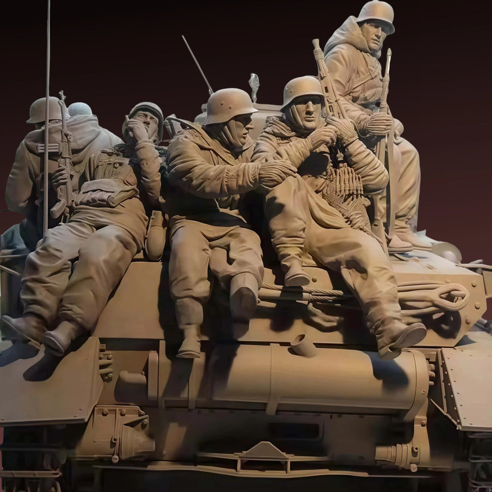 1/16 WWI Soldiers with Field Gun, 6 Figures, Resin Model Figure Kit, Unassembled and Unpainted
