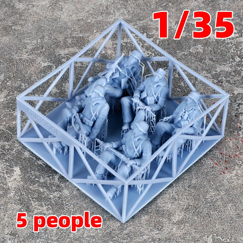 1/35 WWII German Soldiers in Combat Poses, 10 Figures, Resin Model Figure Kit, Unassembled and Unpainted