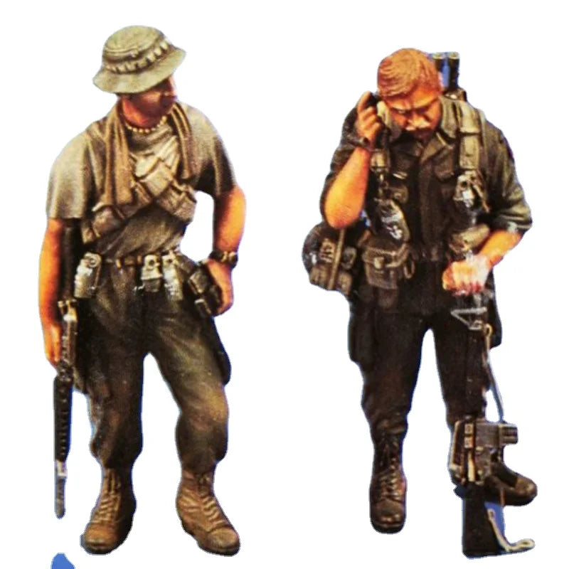 1/35 Vietnam War US Rifleman & Radio Operator, 2 Figures, Resin Model Figure Kit, Unassembled and Unpainted