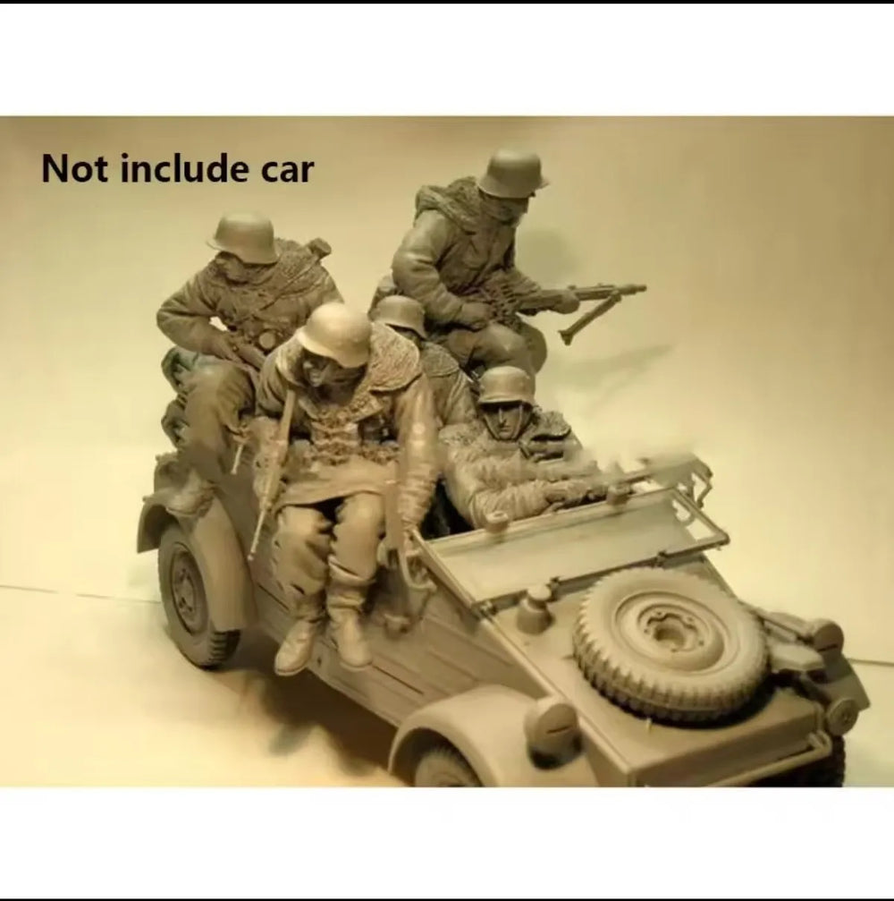 1/16 WWII Allied Soldiers with Jeep, 5 Figures, Resin Model Diorama Kit, Unassembled and Unpainted
