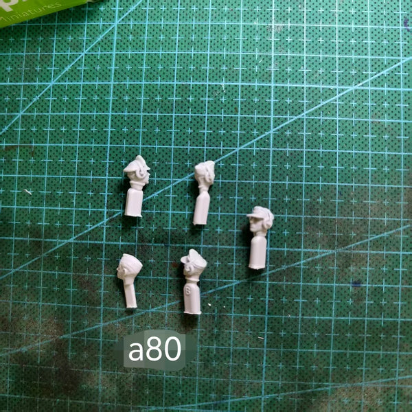 1/35 Modern Infantry Soldier Heads, 5 Figures, Resin Model Figure Kit, Unassembled and Unpainted