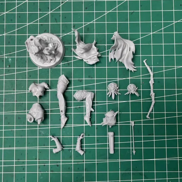 1/24 Medieval Female Orc Warrior, Resin Model Figure Kit, Unassembled and Unpainted