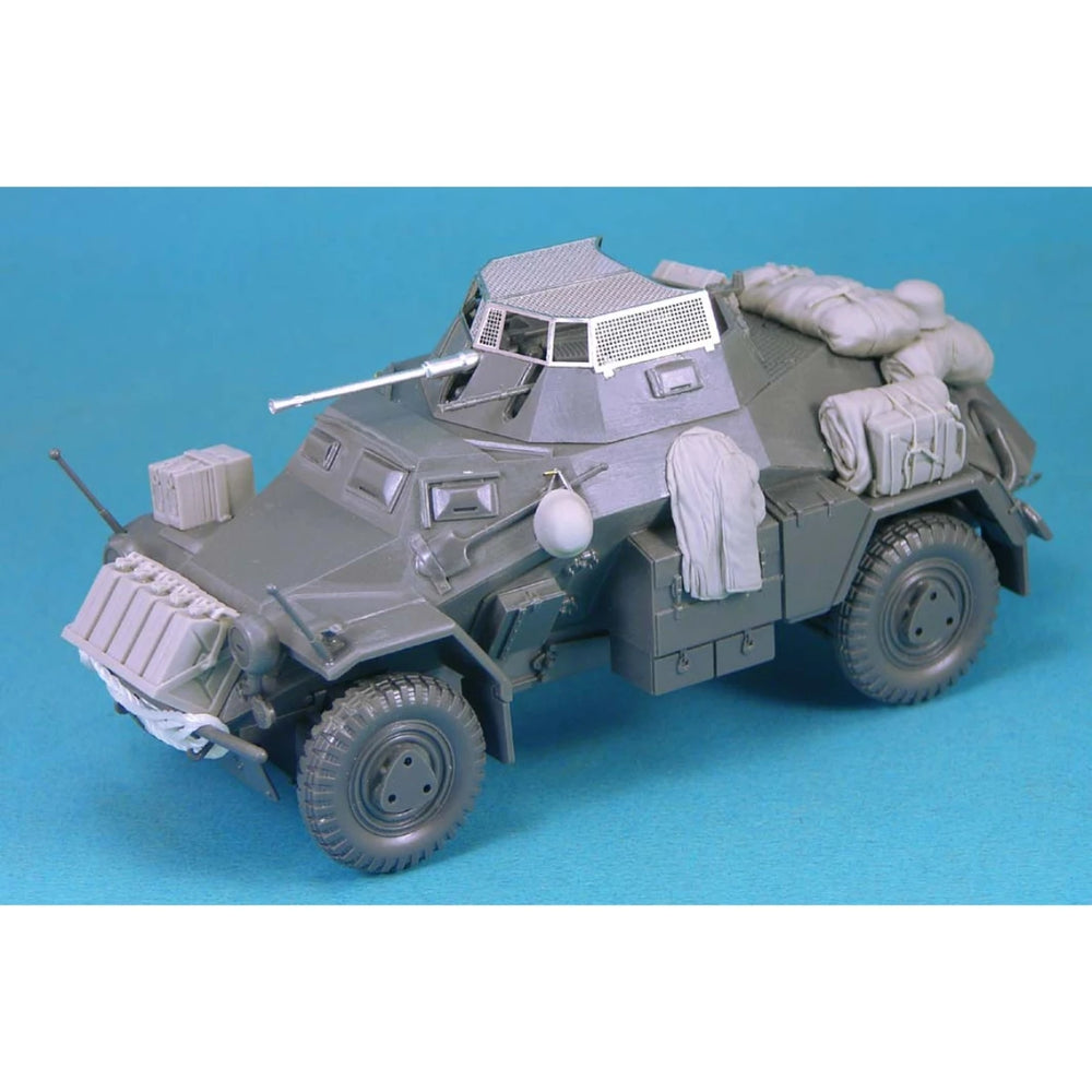 1/35 WWII German Sd.Kfz.222 Armored Car, Resin Model Vehicle Kit, Unassembled and Unpainted