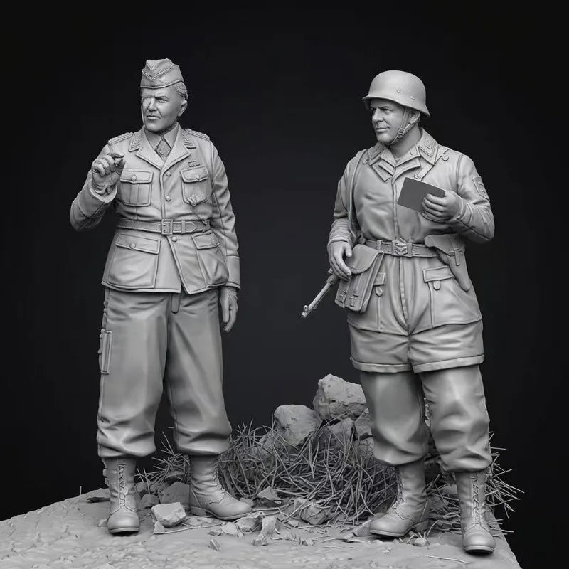 1/35 WWII German Soldiers in Tan and Field Gray Uniforms, 2 Figures, Resin Model Figure Kit, Unassembled and Unpainted