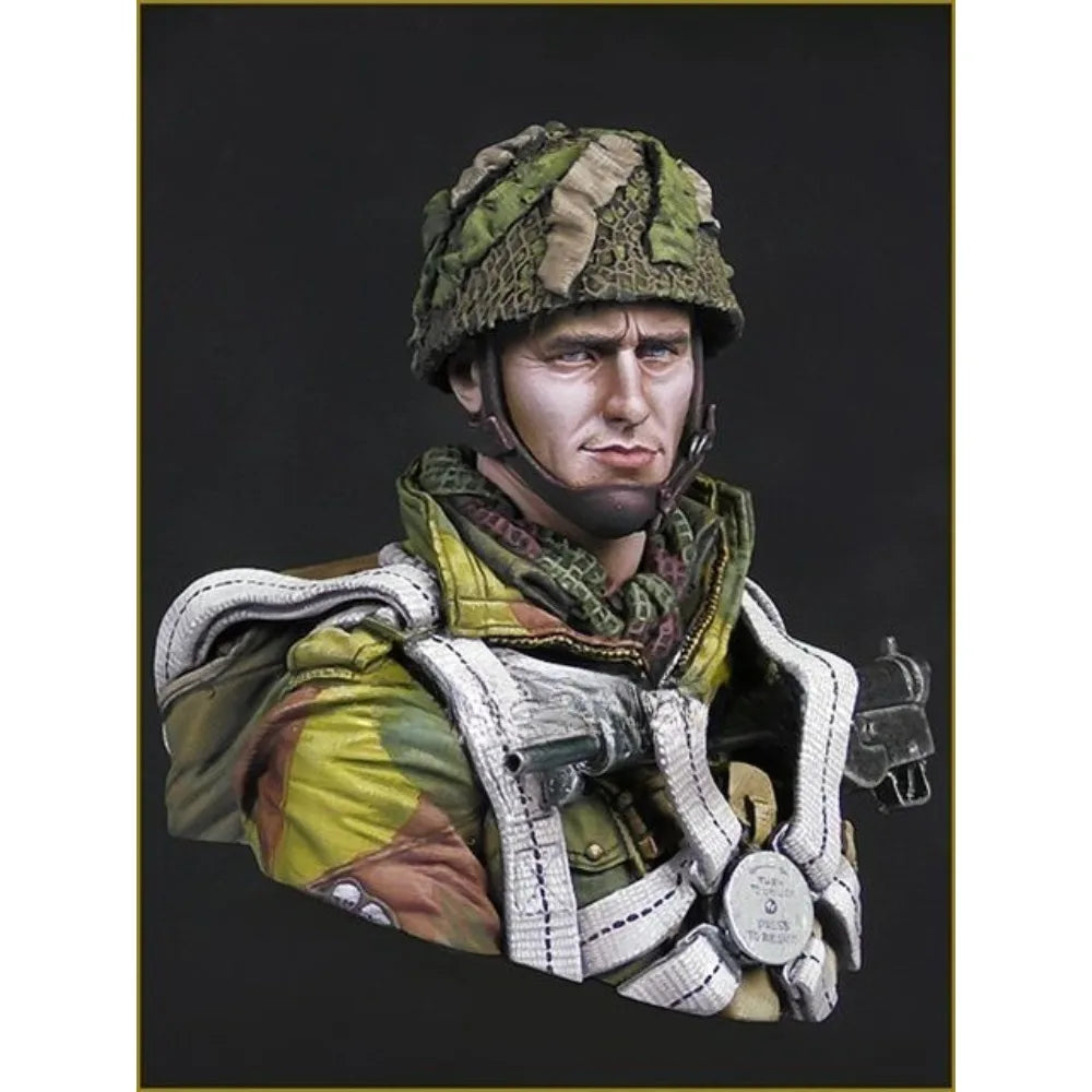 1/10 WWII British Paratrooper with Sten Gun, Resin Model Bust Kit, Unassembled and Unpainted