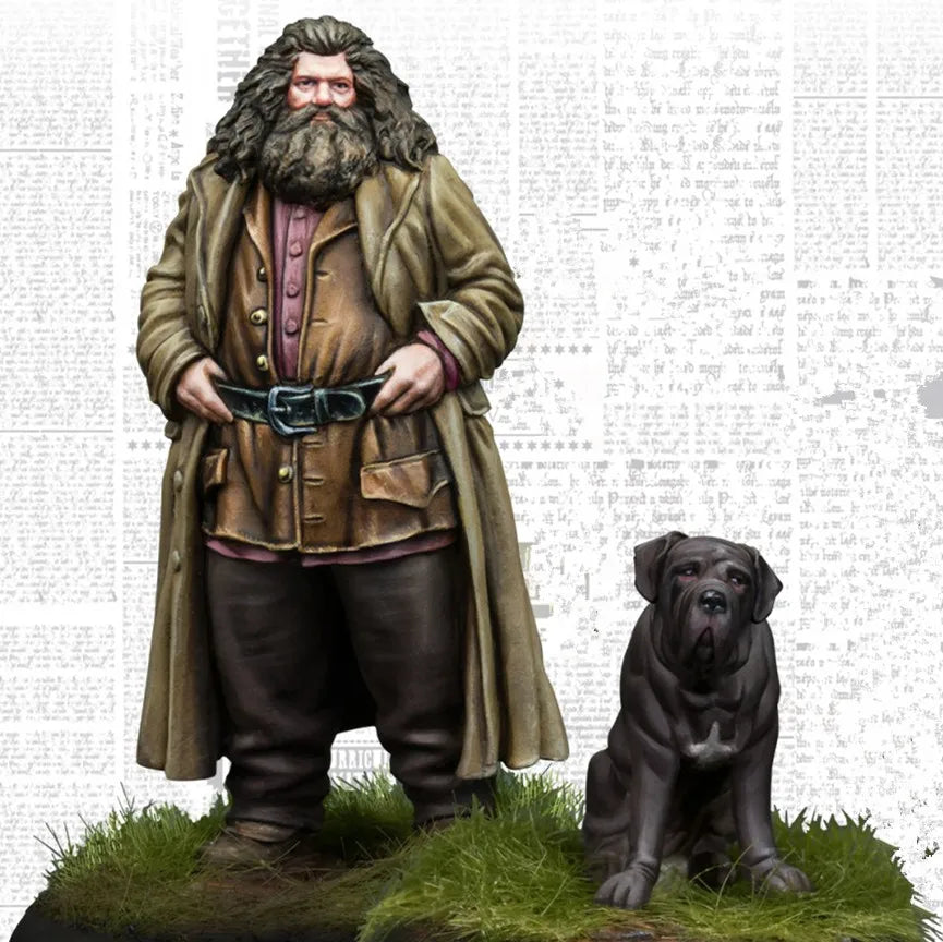 Wizard Character with Dog, Resin Model Figure Kit, Fantasy Theme, Unassembled and Unpainted