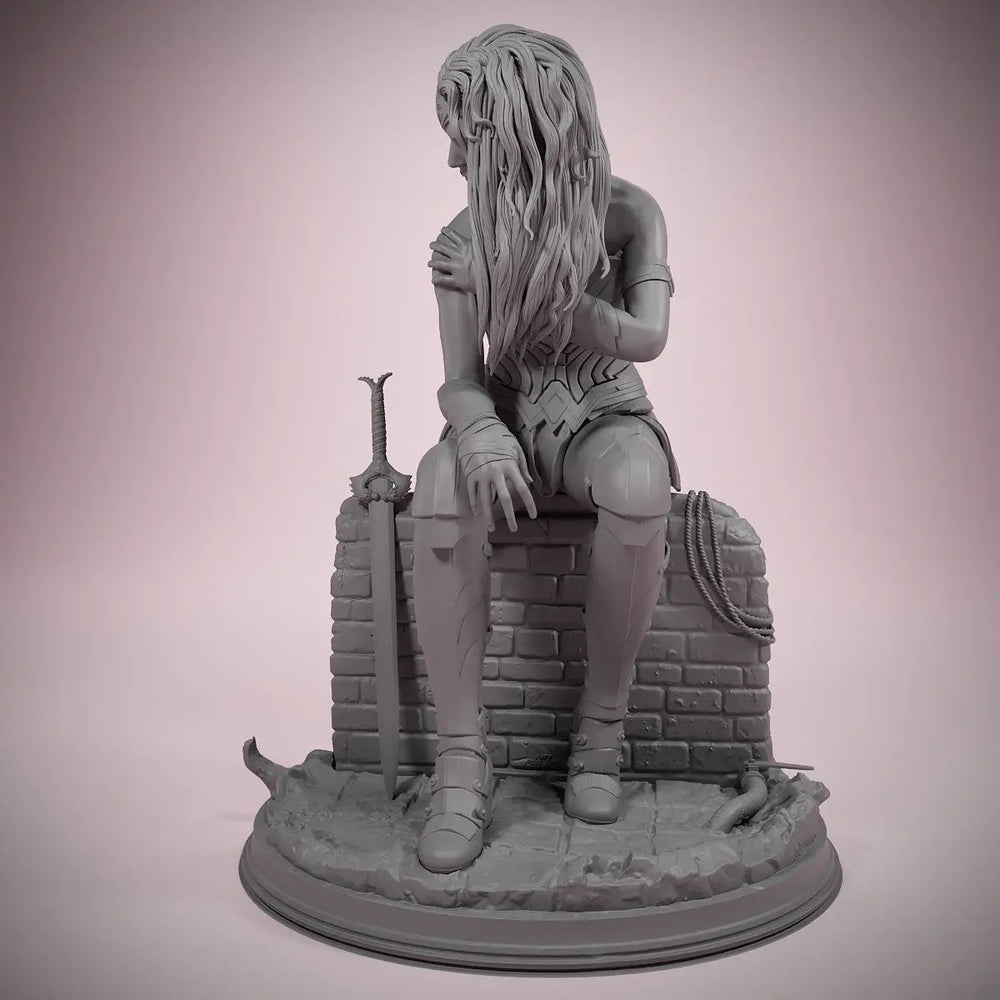 Female Warrior Swordswoman, Resin Model Figure Kit, Fantasy Theme, Unassembled and Unpainted