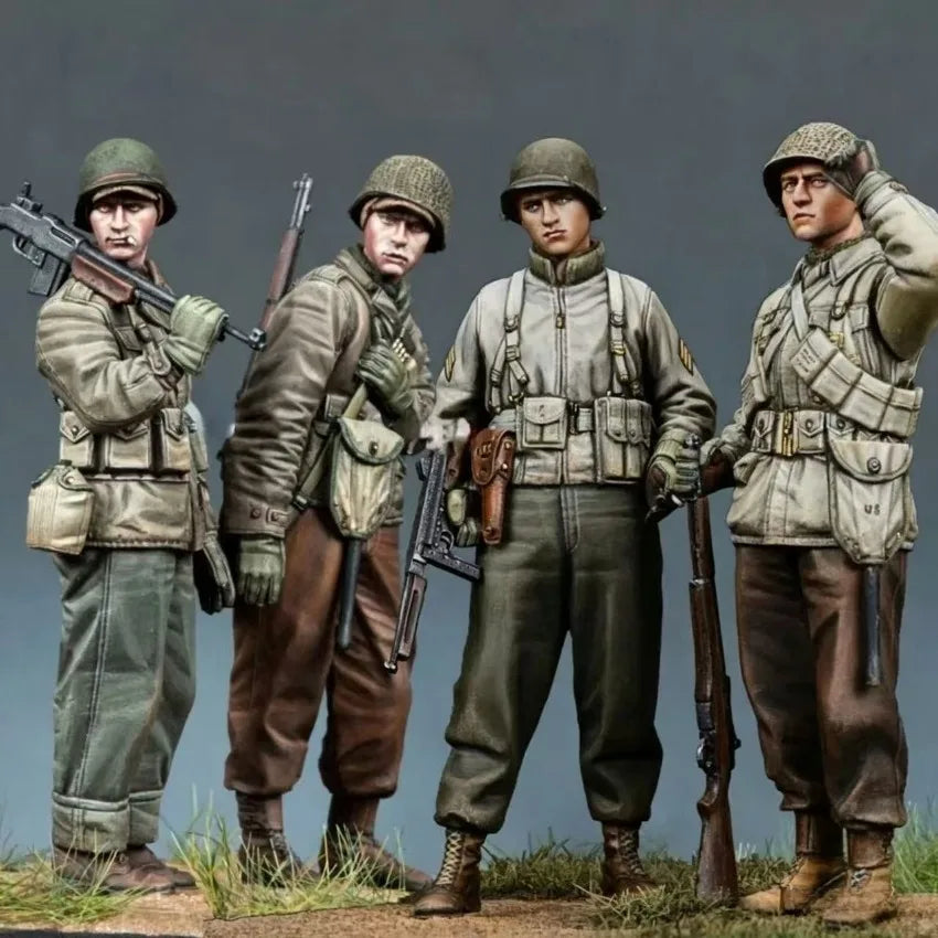1/35 WWII US Infantry Squad with Puttees, 4 Figures, Resin Model Figure Kit, Unassembled and Unpainted