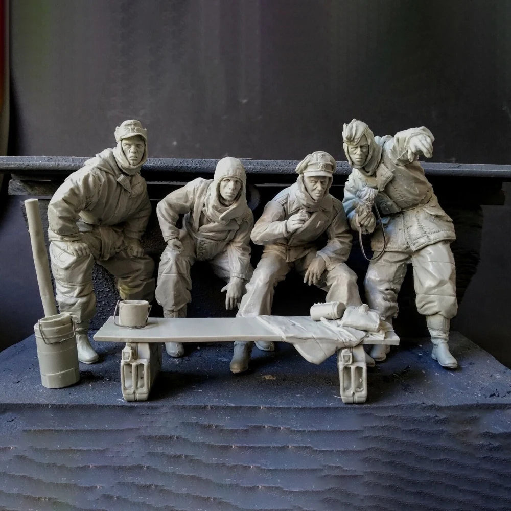 1/16 WWII German Soldiers Combat, 4 Figures, Resin Model Figure Kit, Unassembled and Unpainted