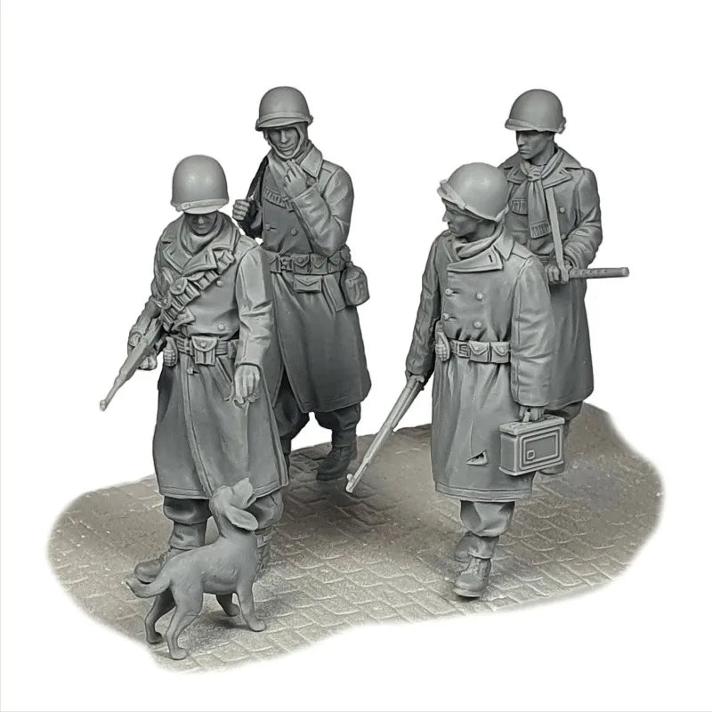 1/35 WWII US Infantry with Working Dog, 5 Figures, Resin Model Figure Kit, Unassembled and Unpainted