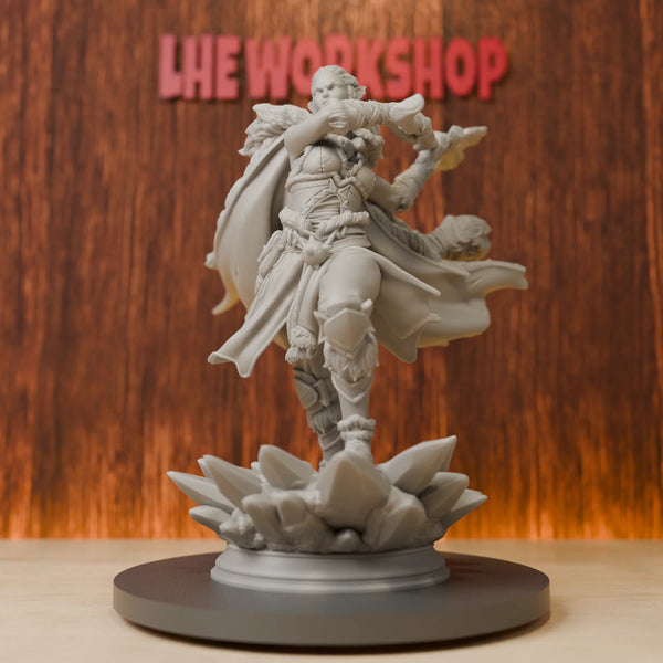 75mm Female Goliath Barbarian, Resin Model Figure Kit, Fantasy Theme, Unassembled and Unpainted