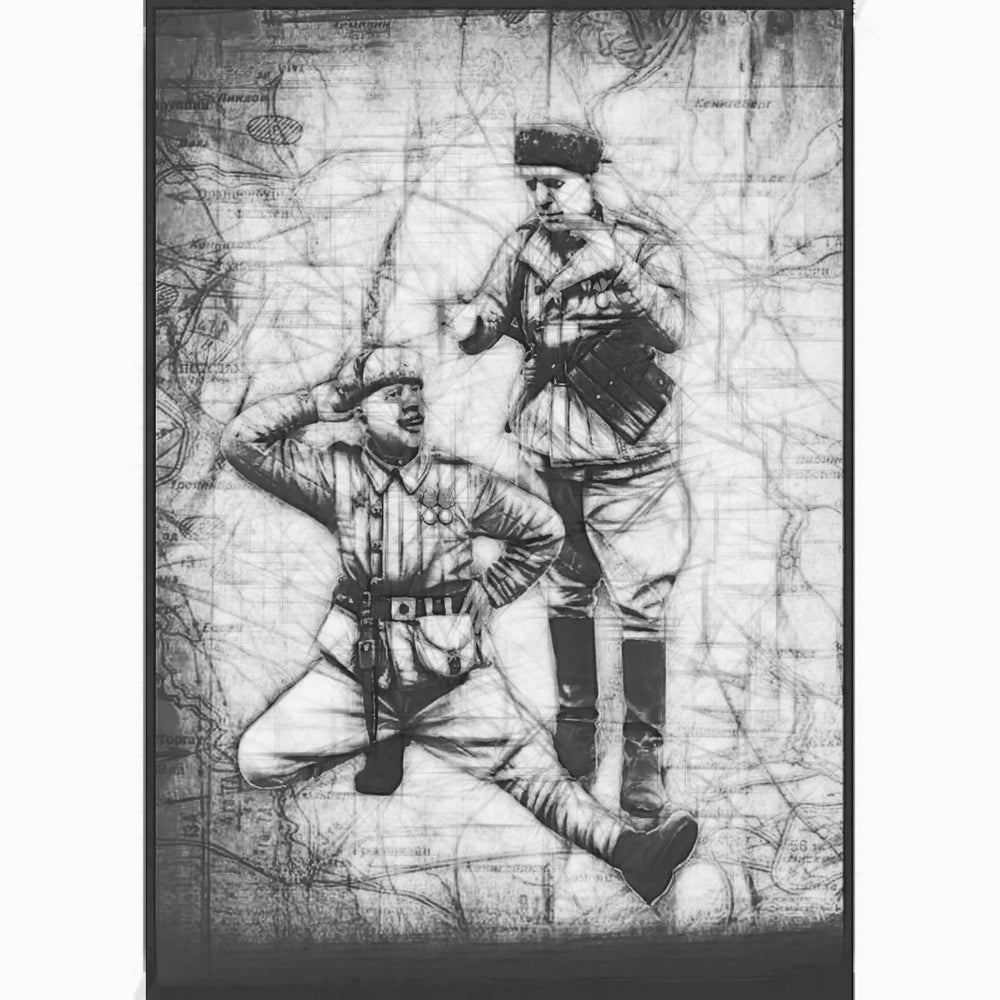 1/35 WWII Soviet Soldiers Resting and Dancing, 3 Figures, Resin Model Figure Kit, Unassembled and Unpainted