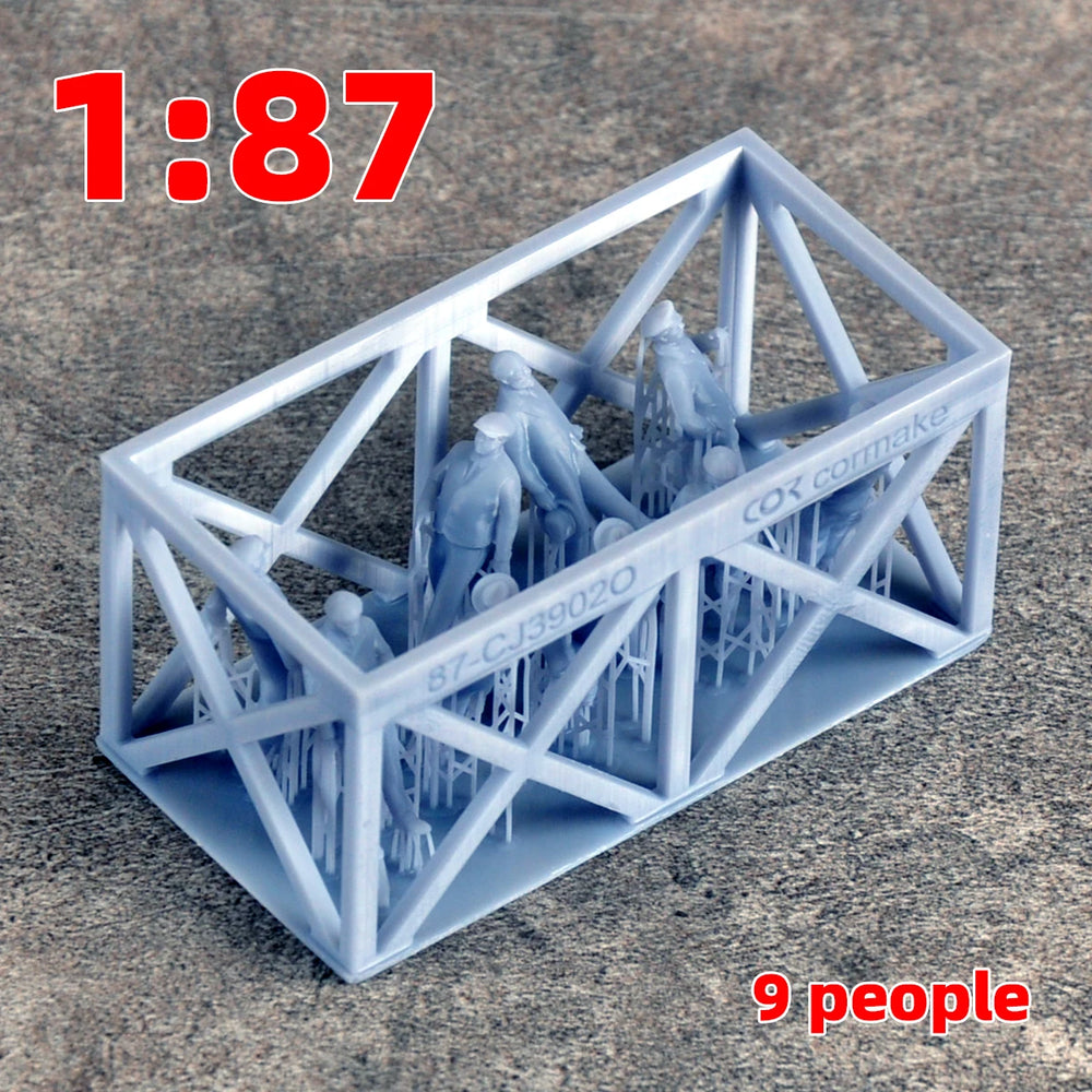1/35 Civilian Town Residents, 45 Figures, Resin Model Figure Kit, Historical Theme, Unassembled and Unpainted