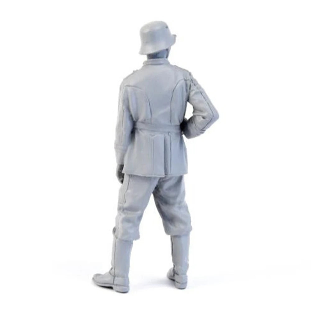 1/35 WWII Mortar Crew Commander, Resin Model Figure Kit, Unassembled and Unpainted