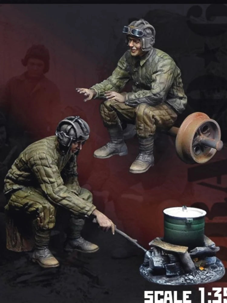1/35 Vietnam War US Army Tankers, 3 Figures, Resin Model Figure Kit, Unassembled and Unpainted