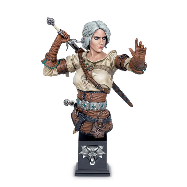 130mm Female Warrior with Dual Weapons, Resin Model Figure Kit, Fantasy Theme, Unassembled and Unpainted