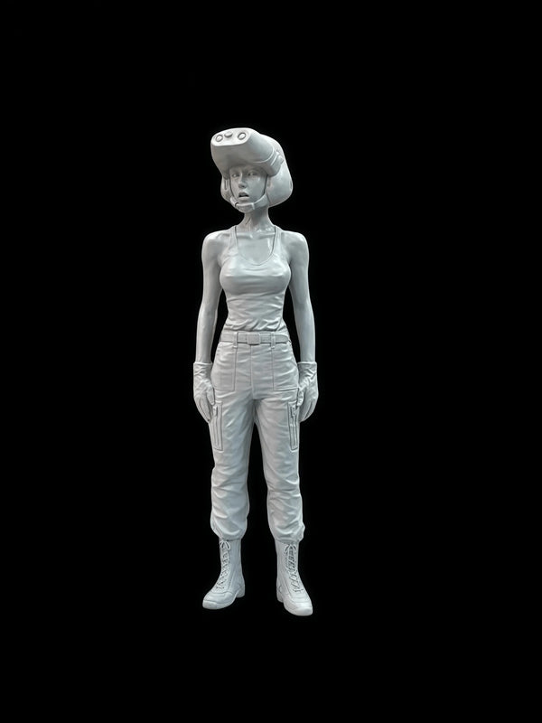 1/35 Female Astronaut, Resin Model Figure Kit, Sci-Fi Theme, Unassembled and Unpainted