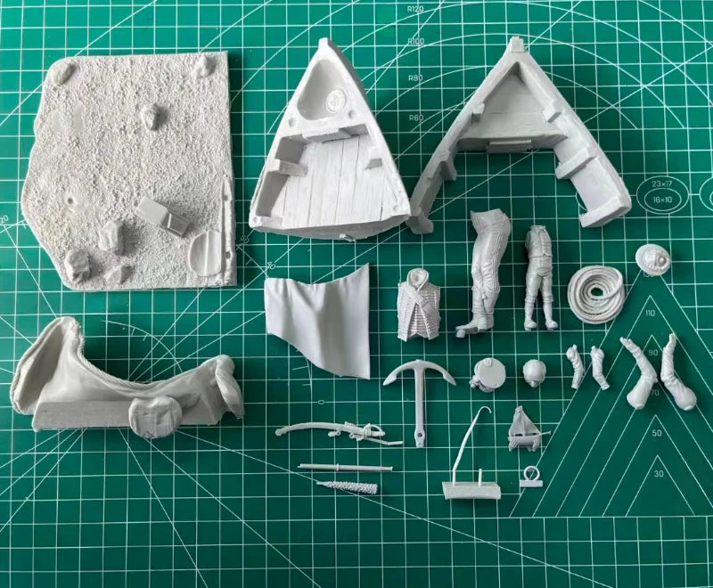 1/24 Napoleonic Naval Officers & Sailors, 4 Figures, Resin Model Figure Kit, Unassembled and Unpainted