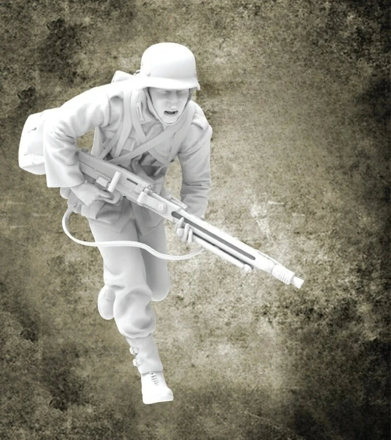 1/35 WWII German MG Gunner Firing from Crouch, Resin Model Figure Kit, Unassembled and Unpainted