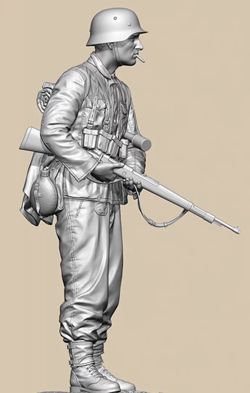 1/16 WWI German Infantry Standing with Rifle, Resin Model Figure Kit, Unassembled and Unpainted