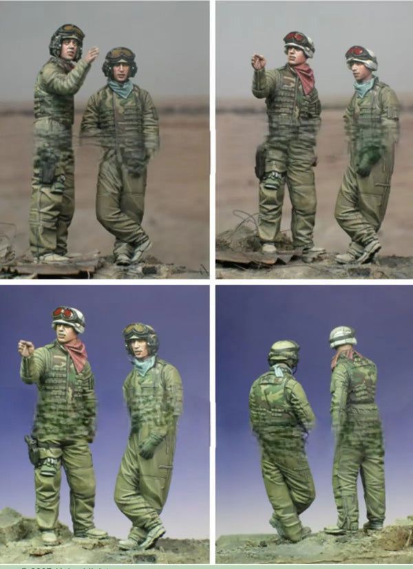 1/35 Modern Infantry in Digital Camouflage, 2 Figures, Resin Model Figure Kit, Unassembled and Unpainted