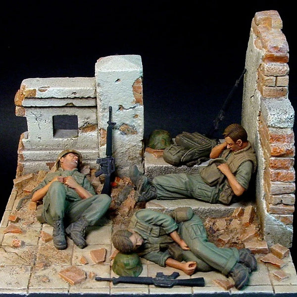 1/35 WWII Soldiers Fortification Bunker, 5 Figures, Resin Model Diorama Kit, Unassembled and Unpainted